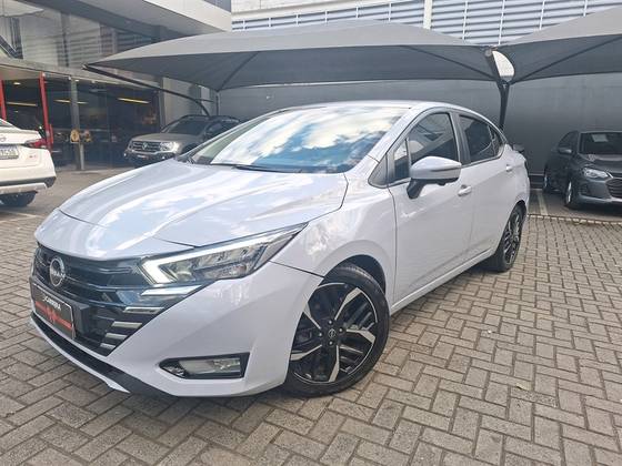 NISSAN VERSA 1.6 16V FLEX EXCLUSIVE XTRONIC